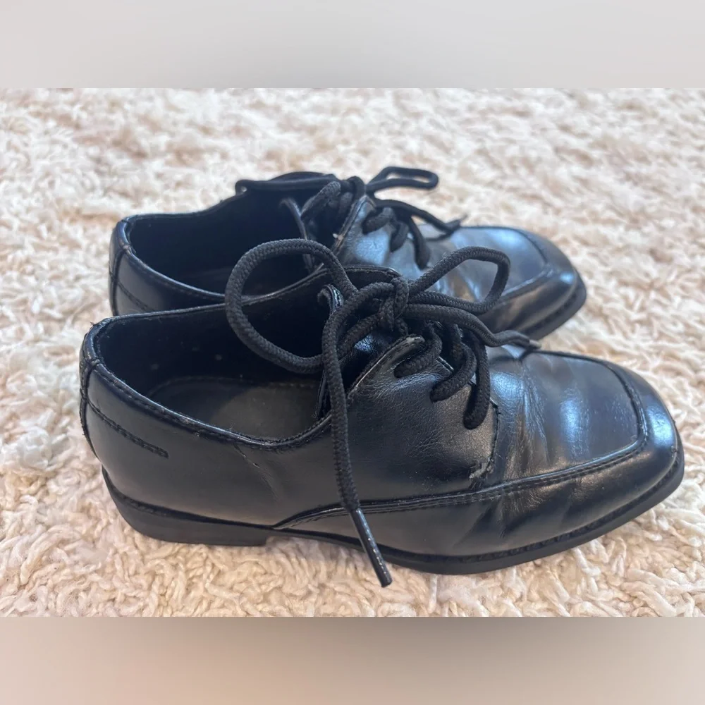 Sonoma Black Lace-Up Dress Shoes